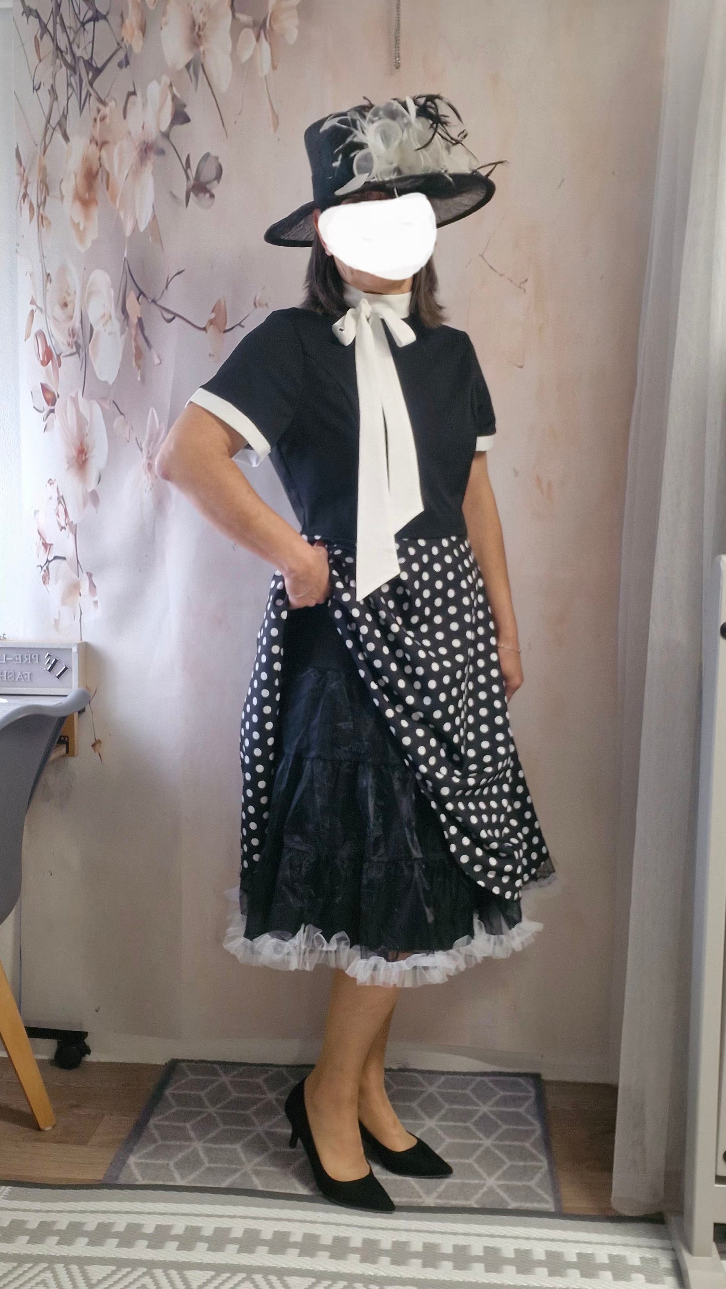 Size 16 dress & accessories