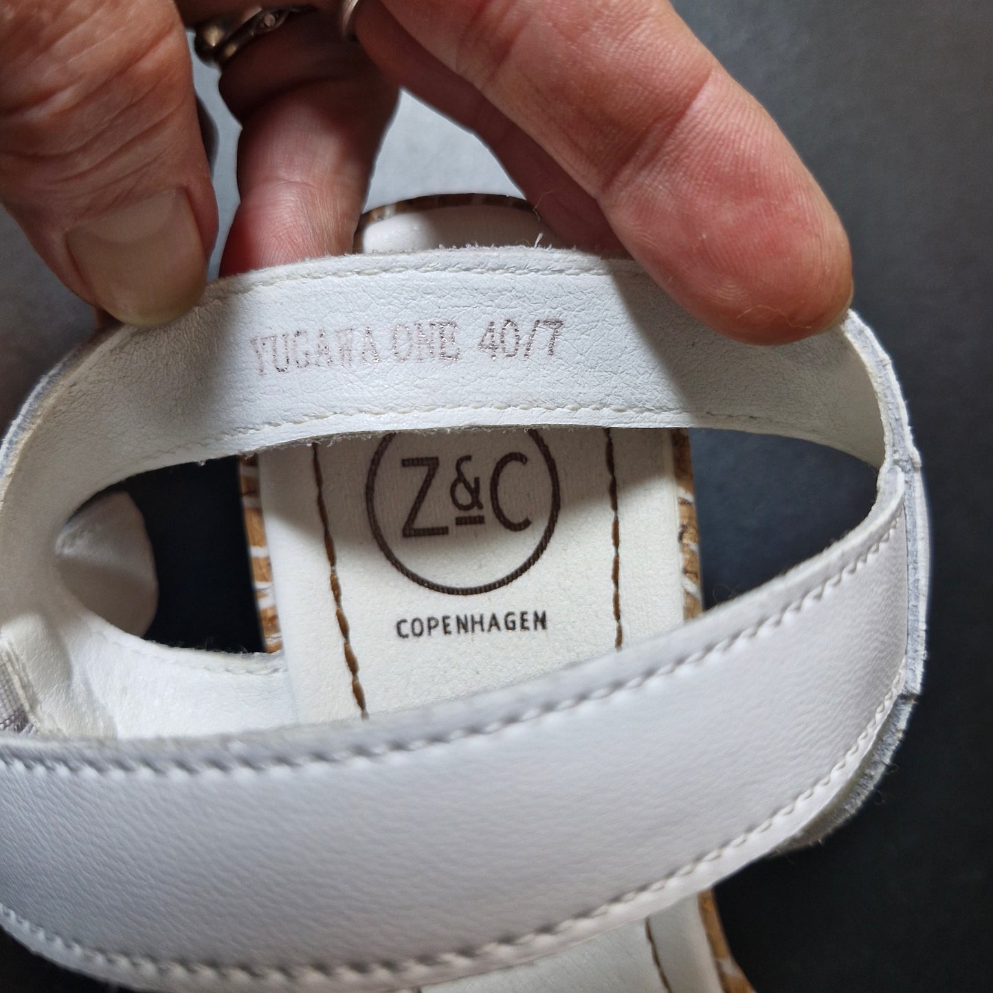 Shoes size 7