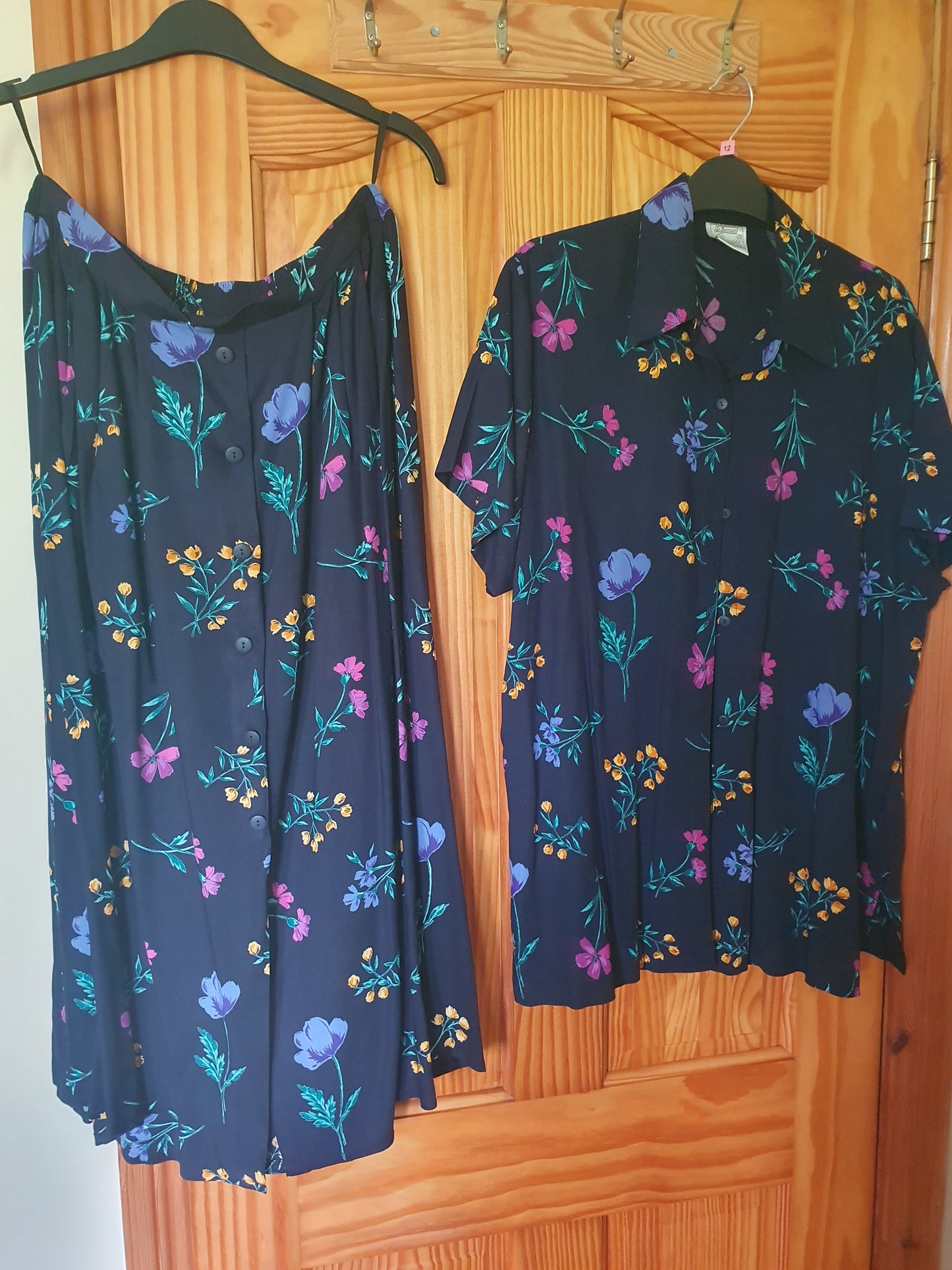 Size 14 top and skirt