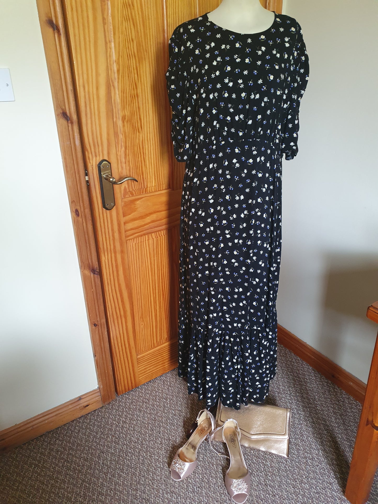 Size 14 Long maternity dress