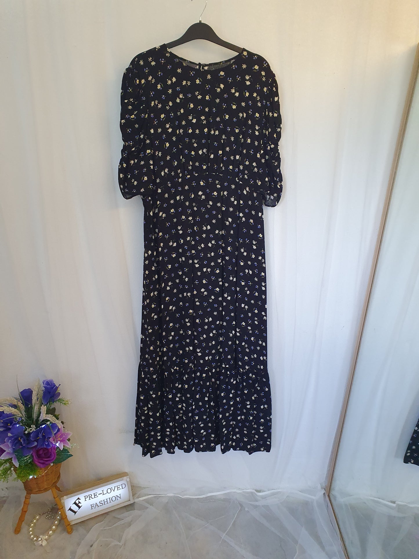 Size 14 Long maternity dress