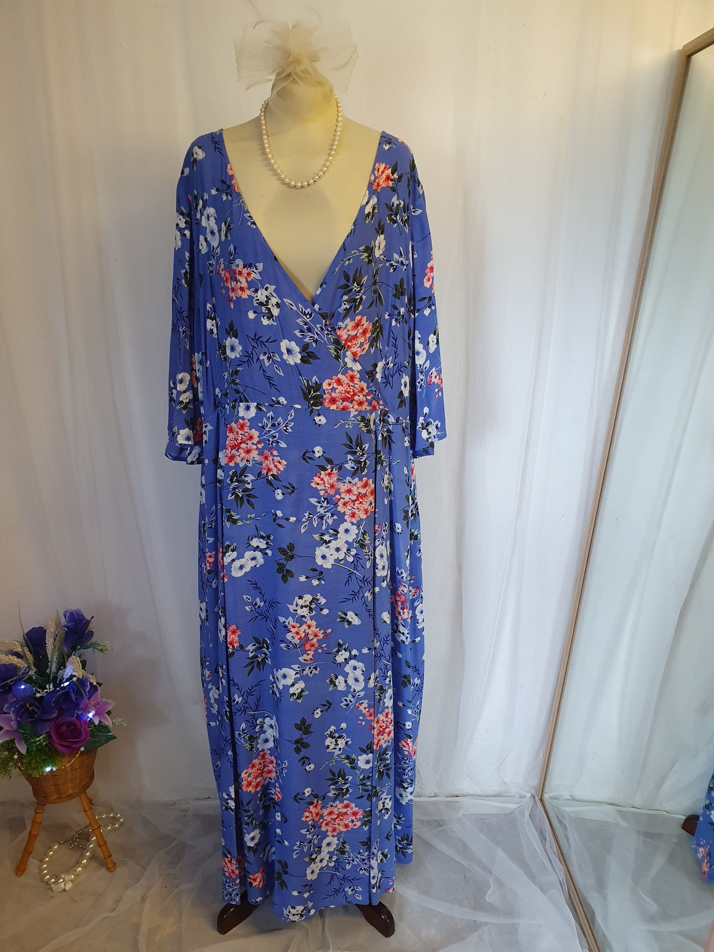 Size 22  long dress SOLD