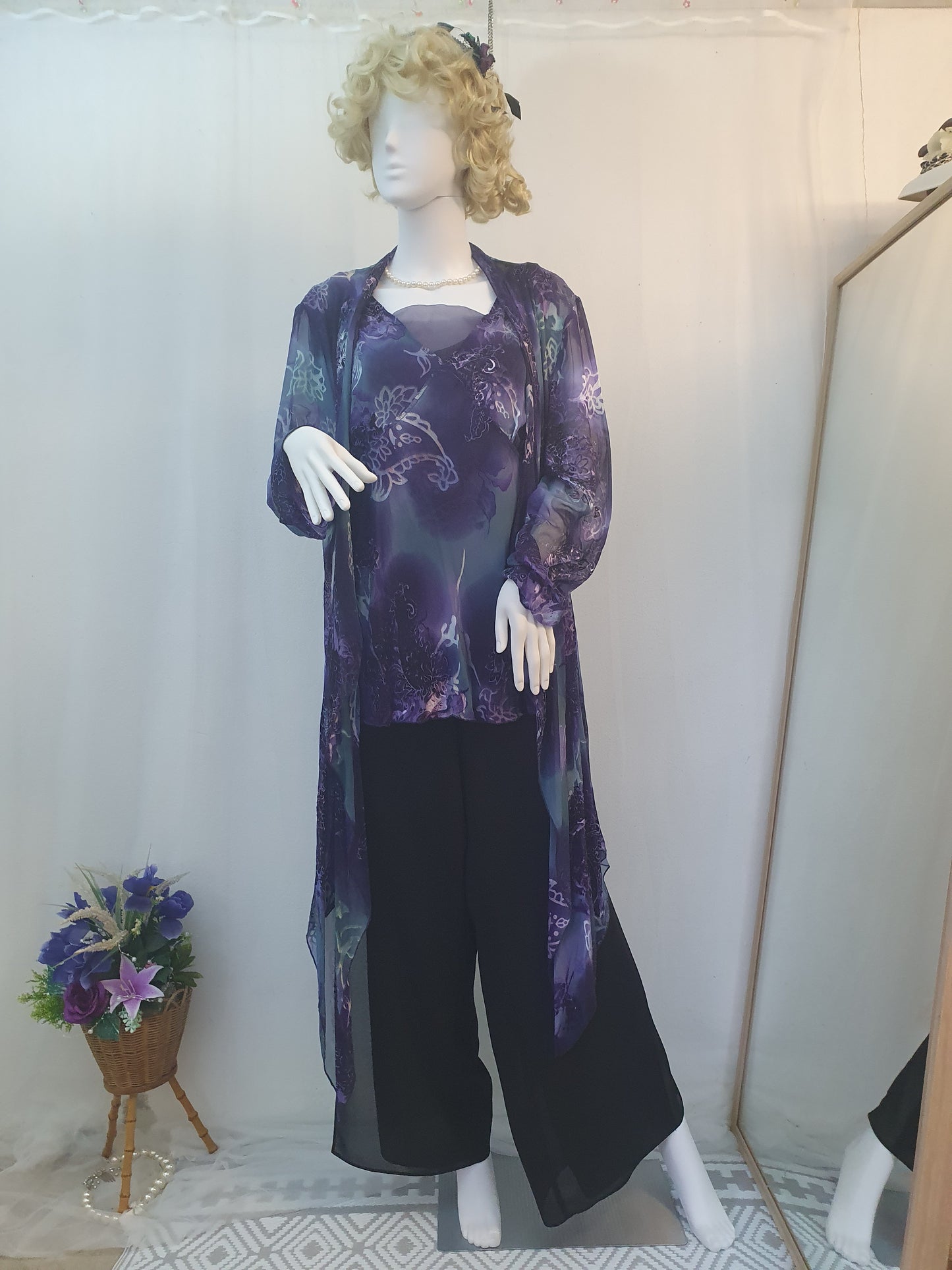 Size 24 Claudia Stevens top & jacket & trousers