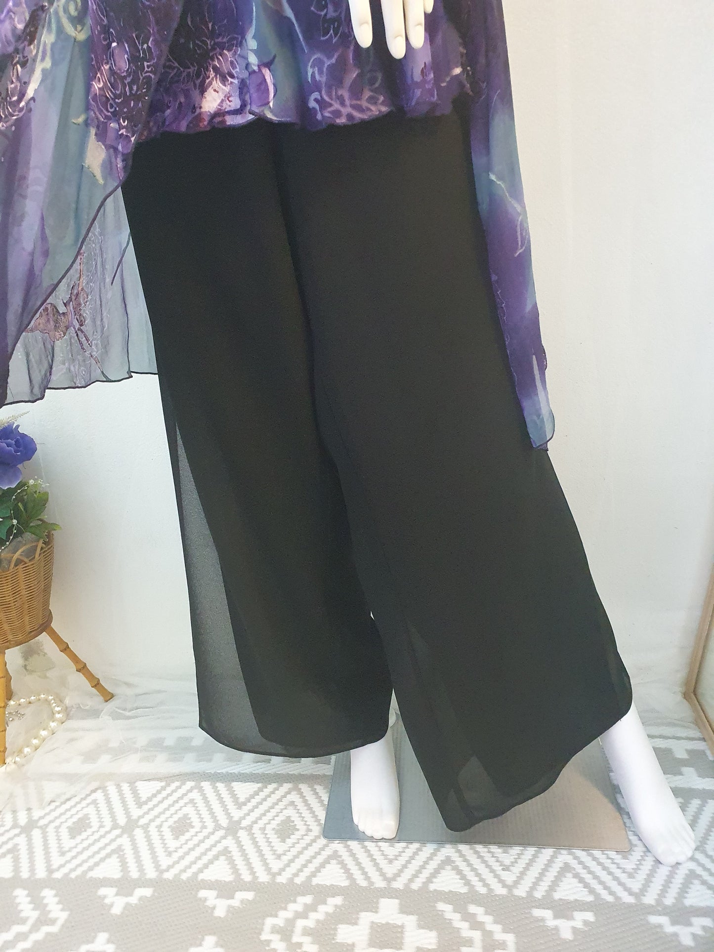 Size 24 Claudia Stevens top & jacket & trousers