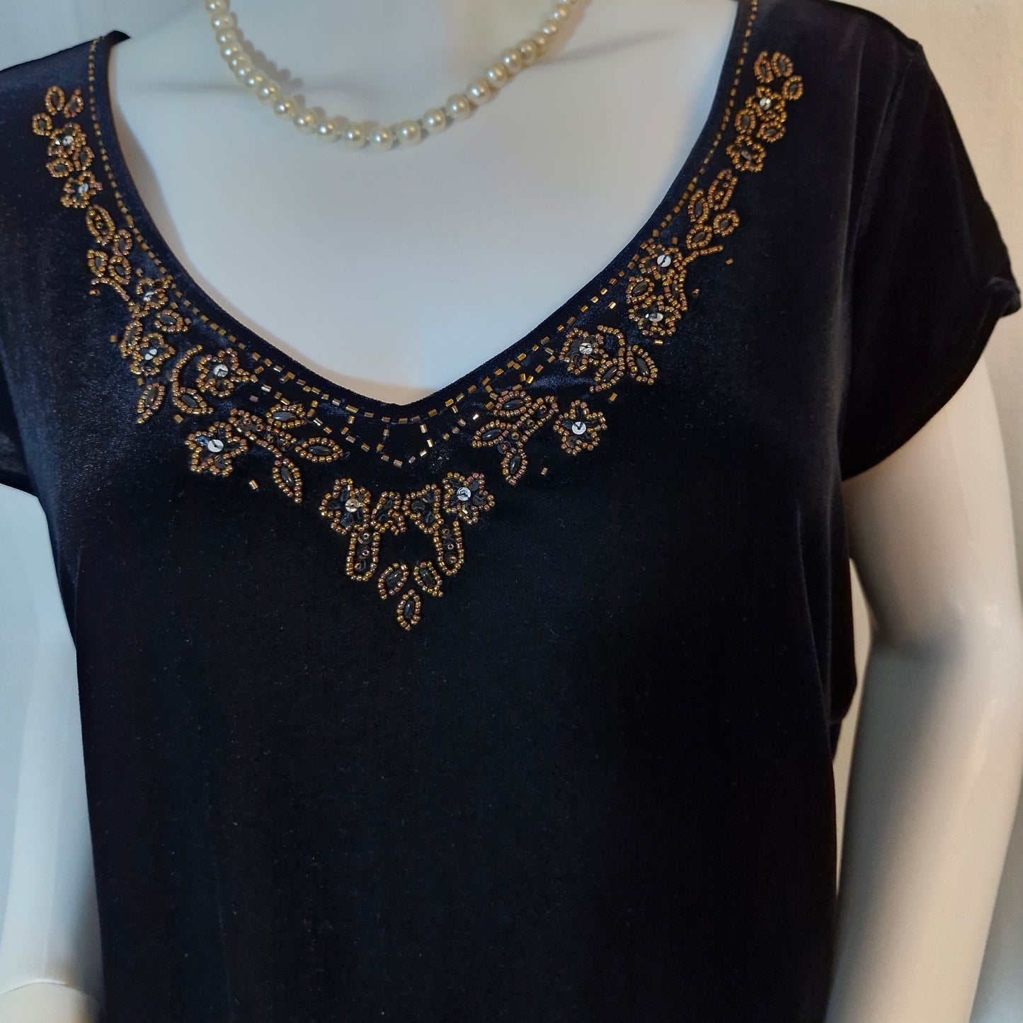 Size 16-18 top and skirt