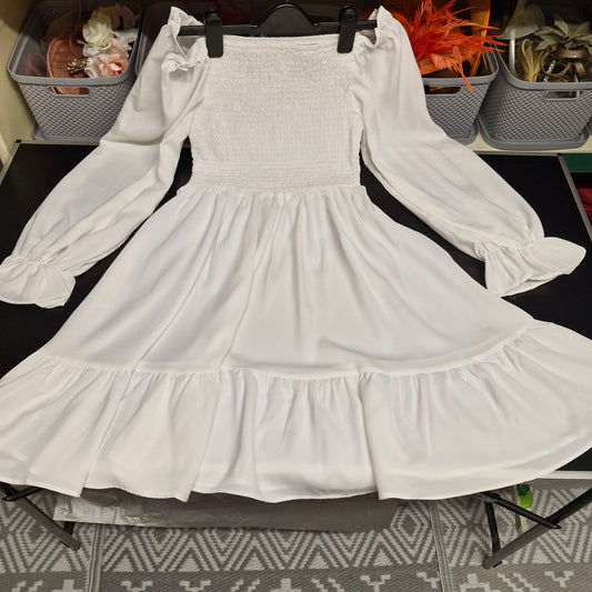 Size 08-10 dress