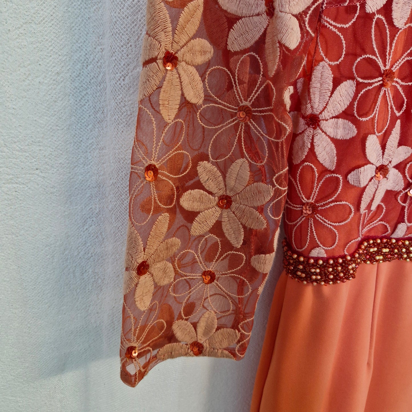 Size 08-10 dress