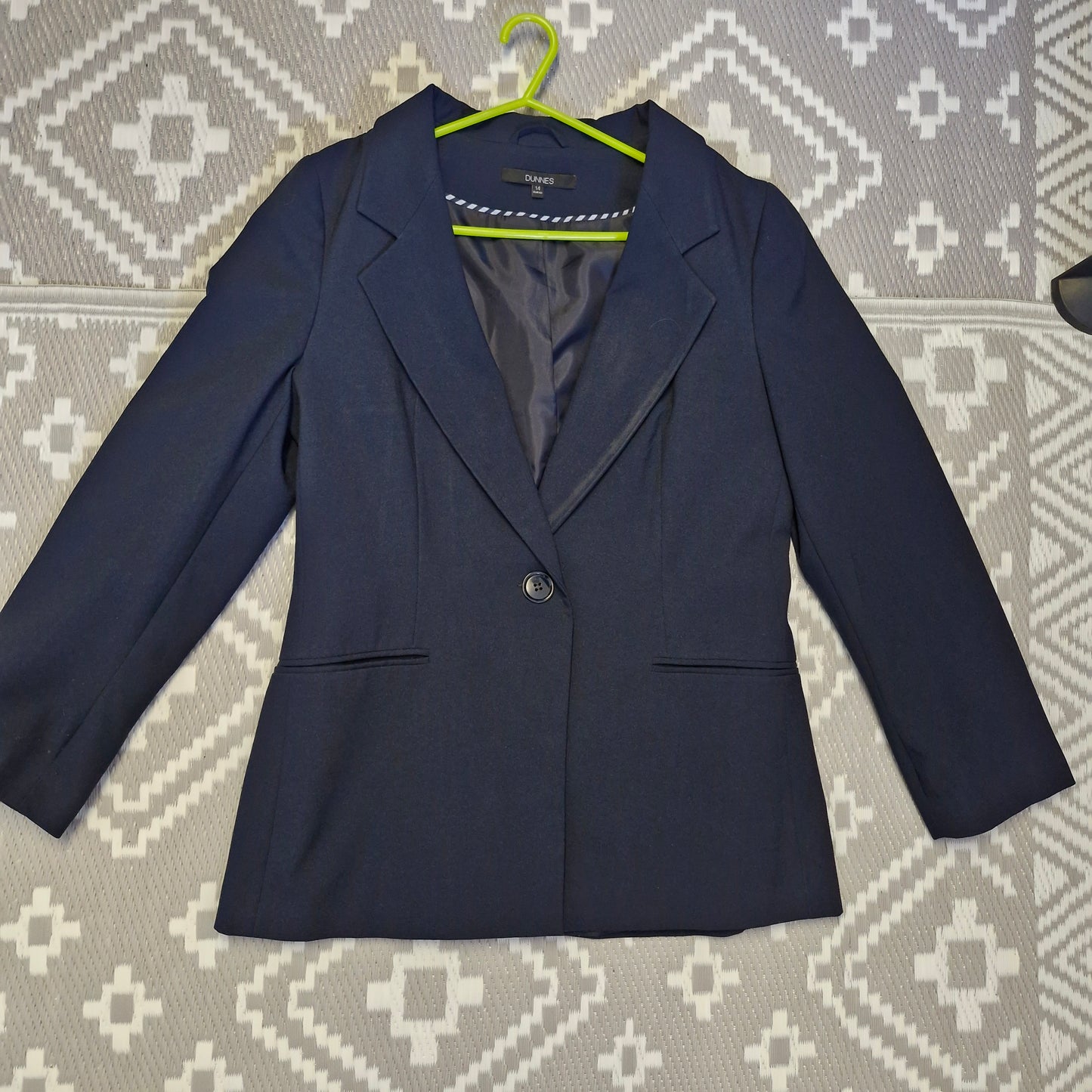 Coat / jacket size 14