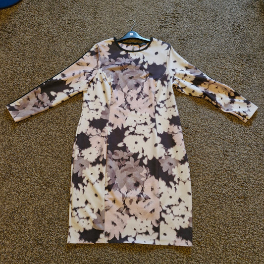 Size 20 dress