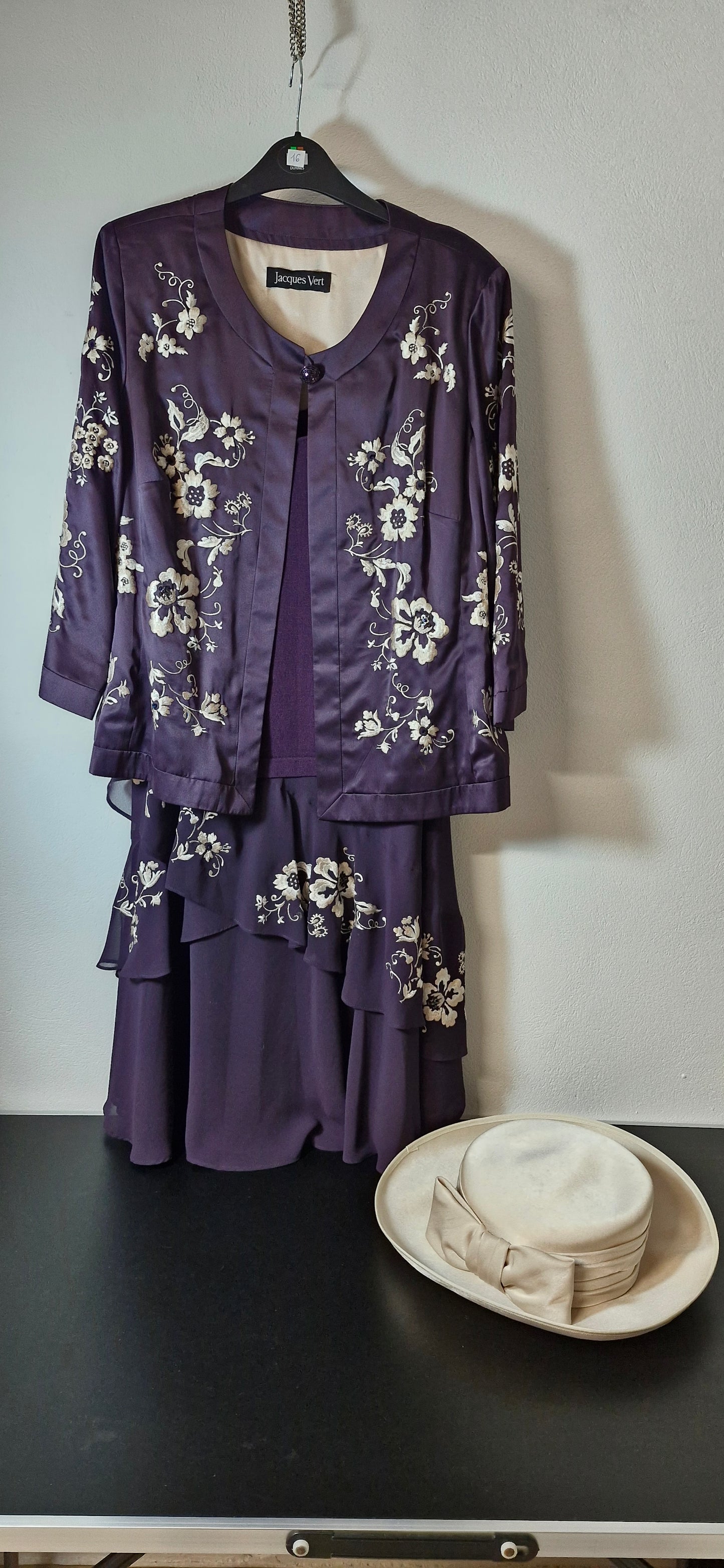 Size 14  3 pieses outfit