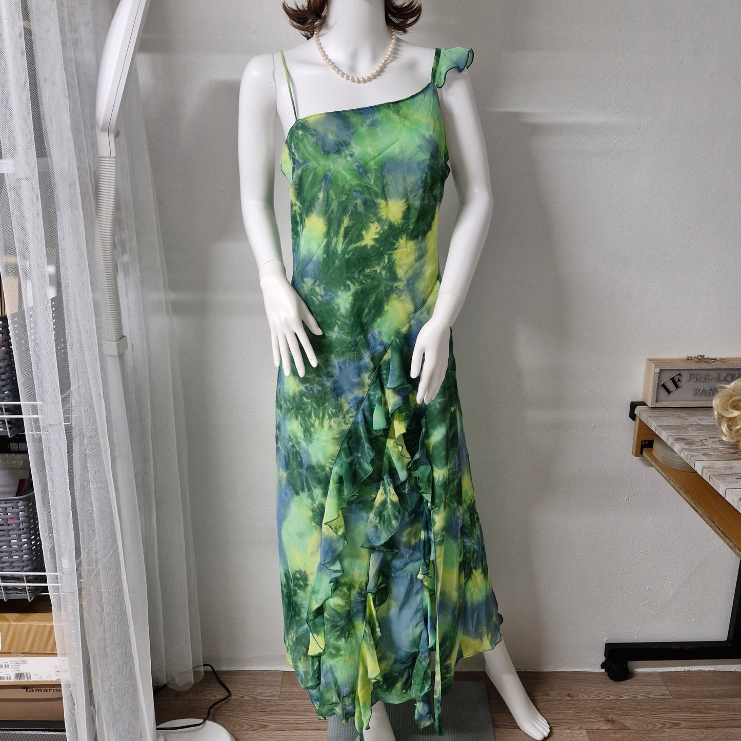 Size 14 dress