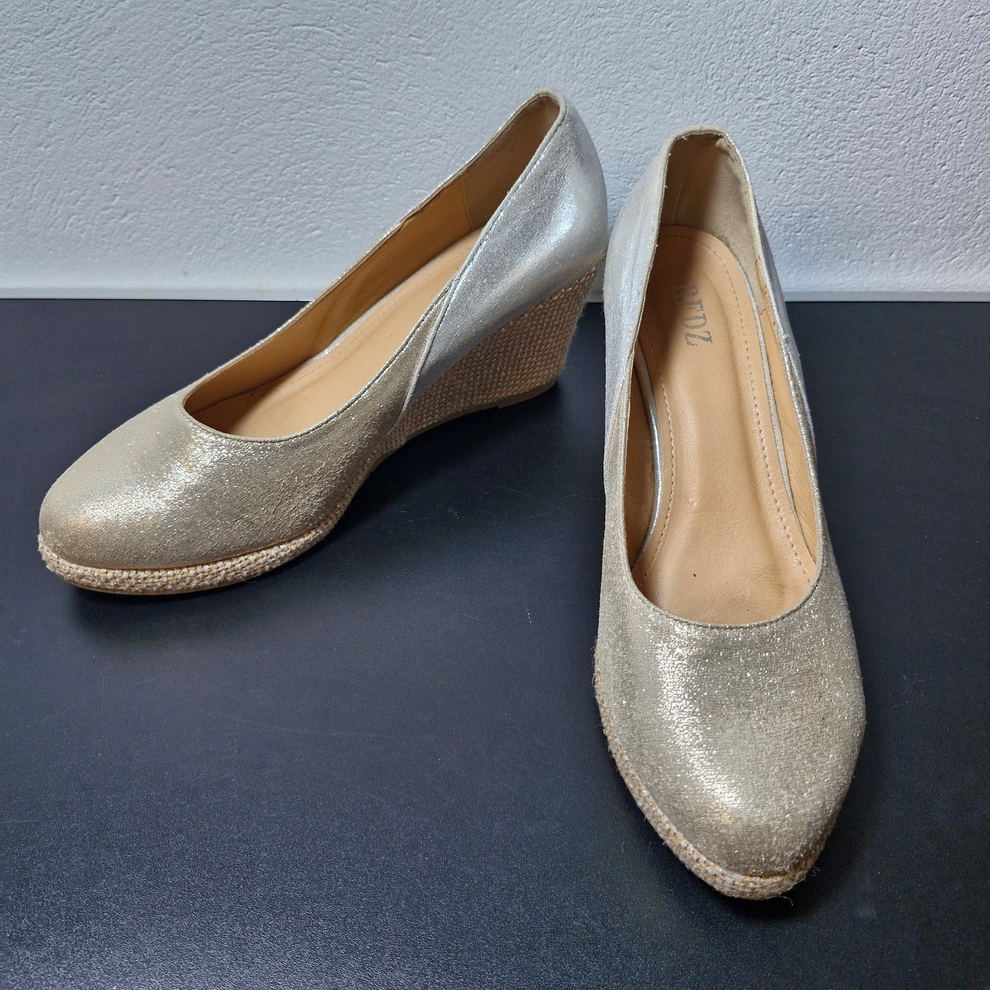 Shoes size 8 & bag