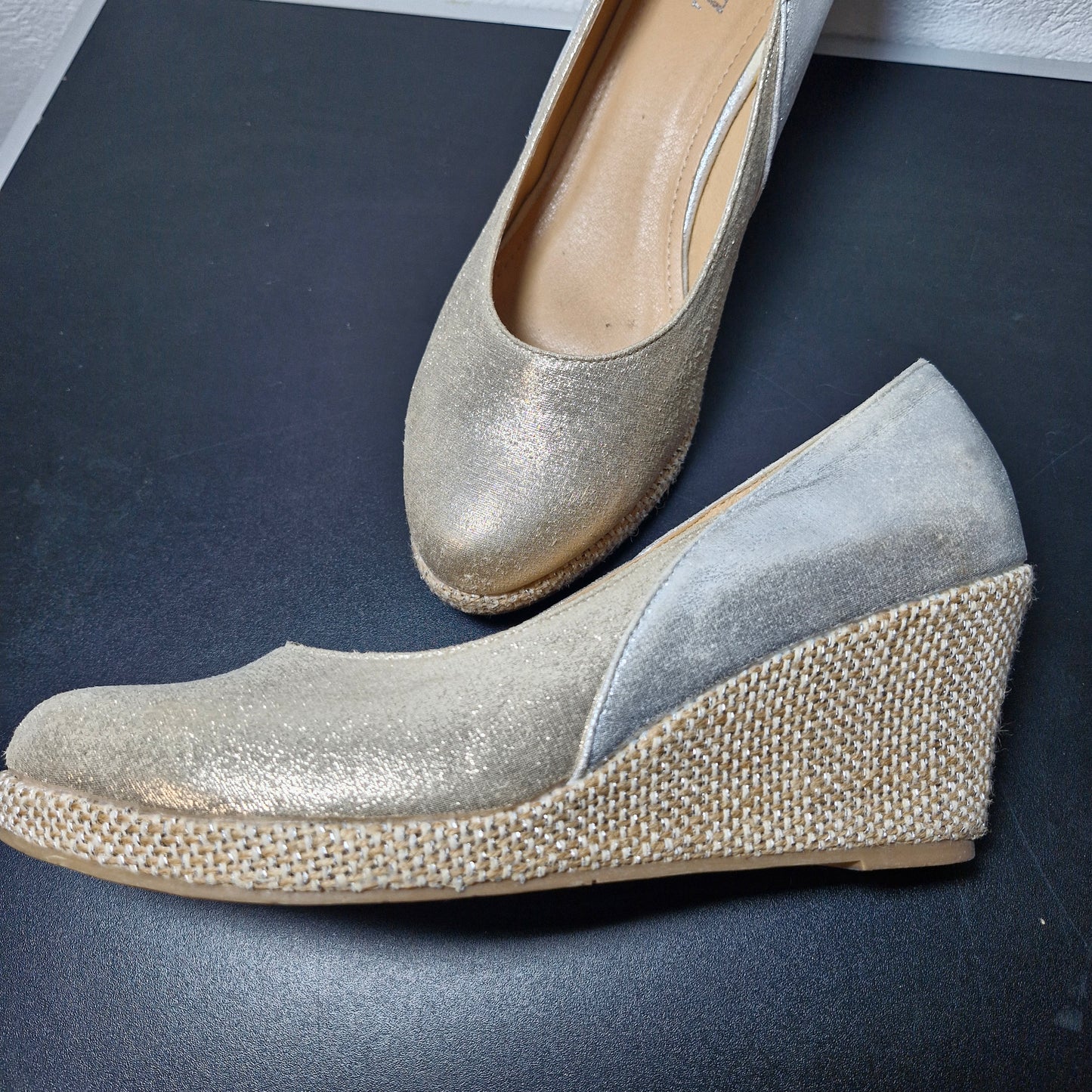 Shoes size 8 & bag