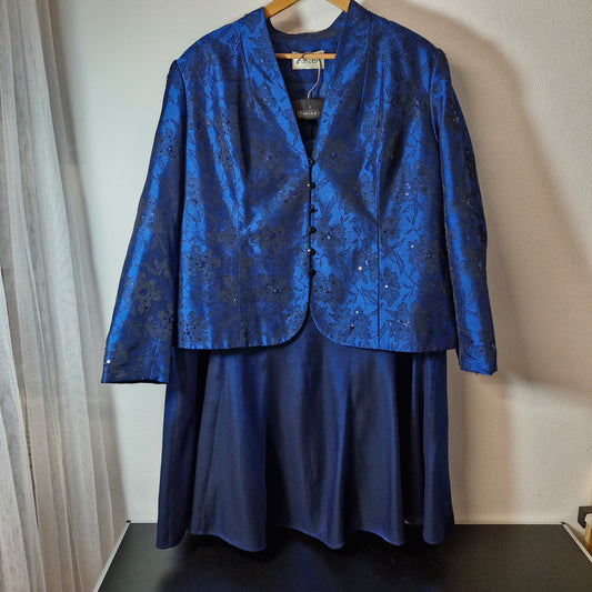 Size 22 jacket and skirt
