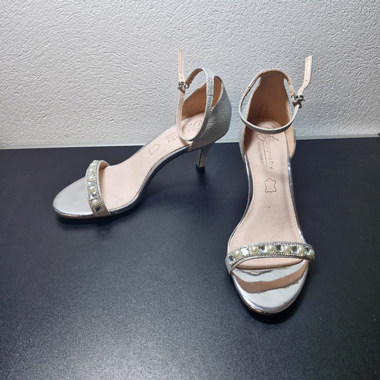 Shoes size 5 & bag