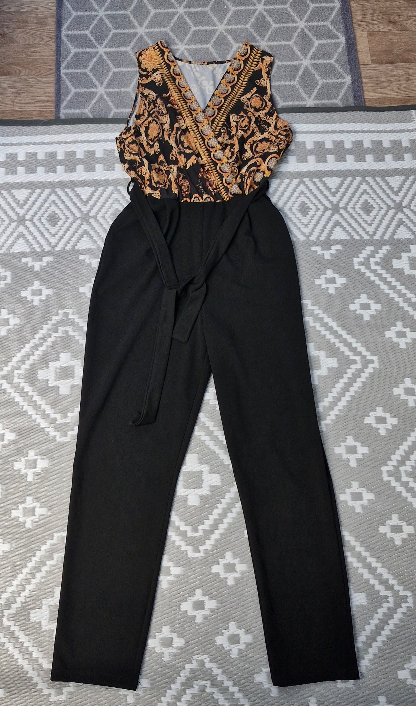 Jumpsuit size 14-16