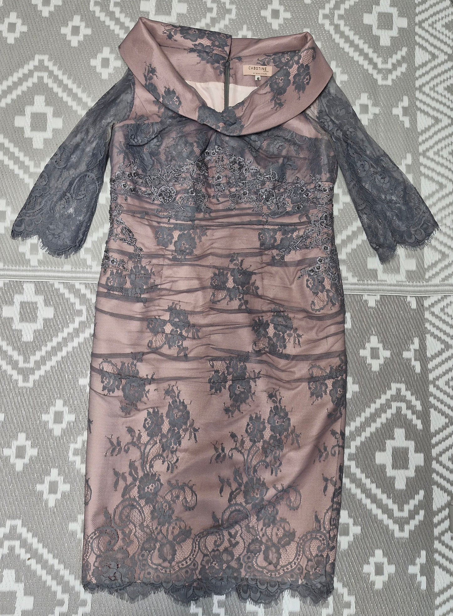 Size 16 dress SOLD