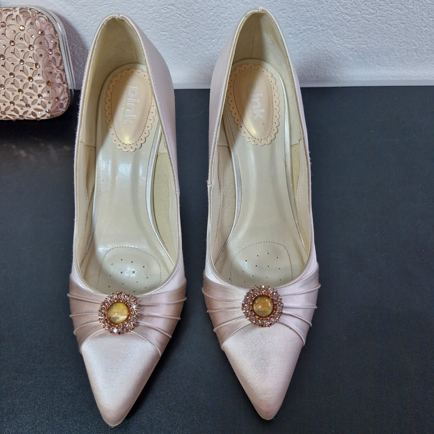 Shoes size 6 and bag