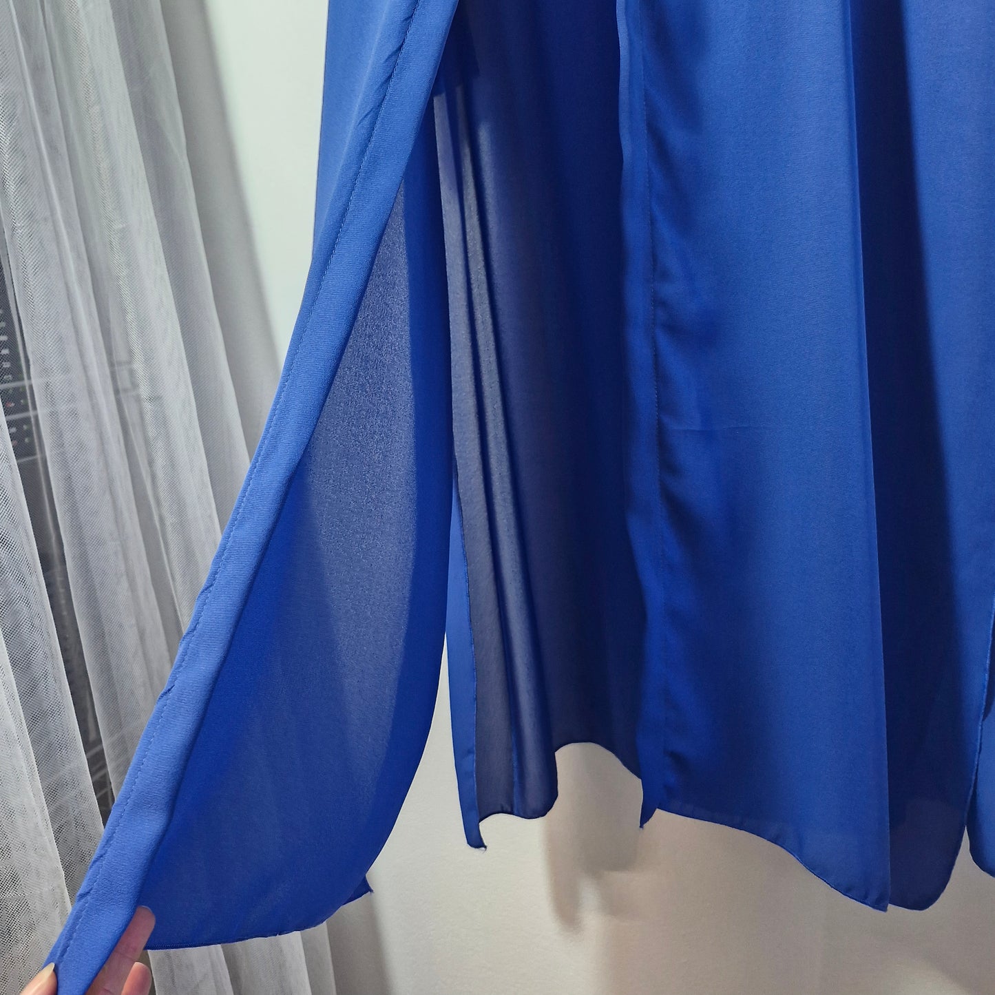 Size 16 trousers and long top