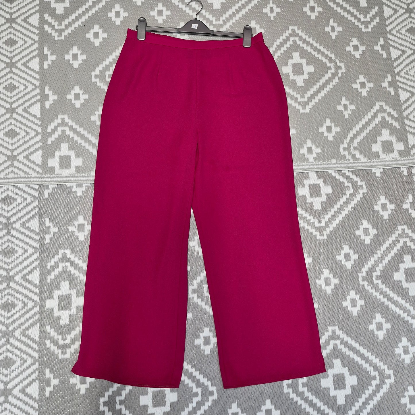 Size 14-16 trousers outfit SOLD