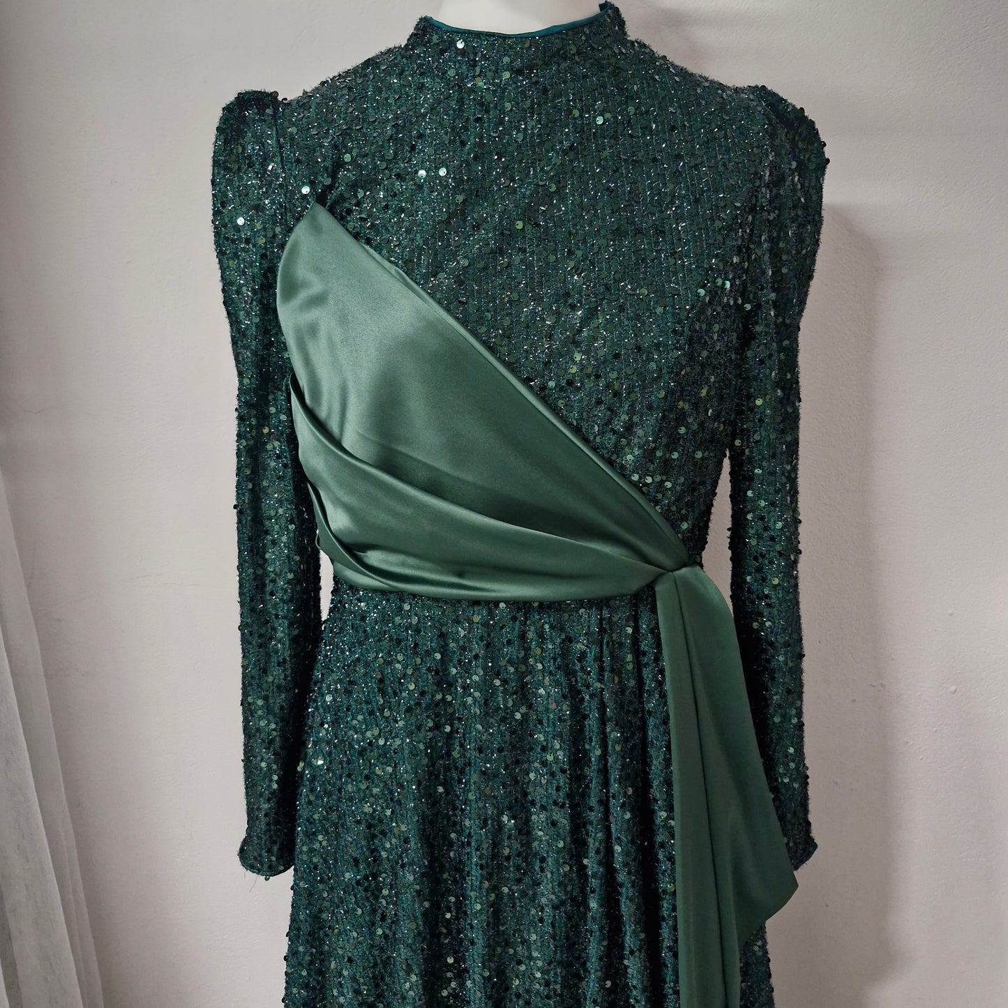 Size 16 dress & accessories