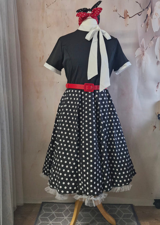 Size 16 dress & accessories