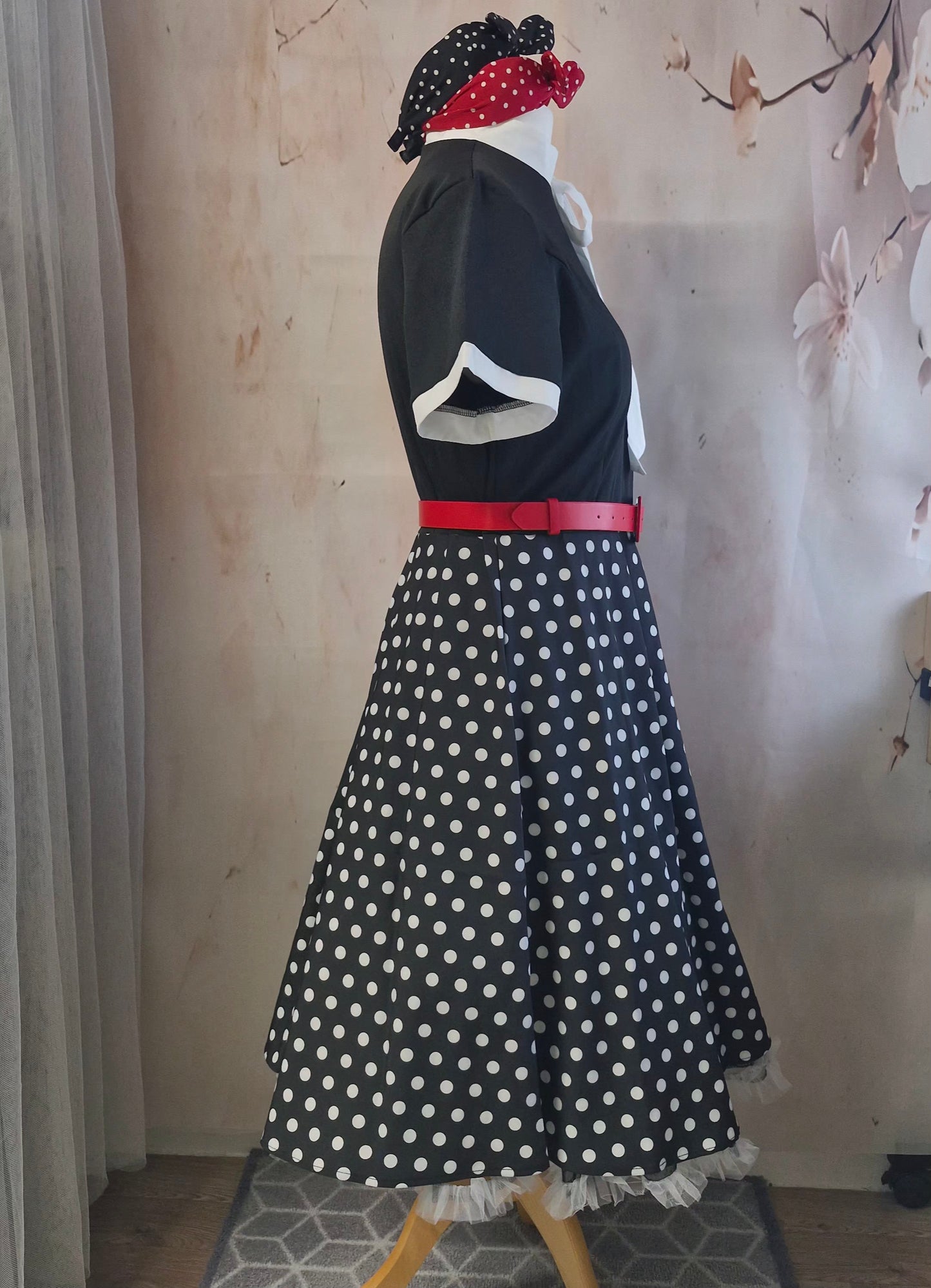 Size 16 dress & accessories