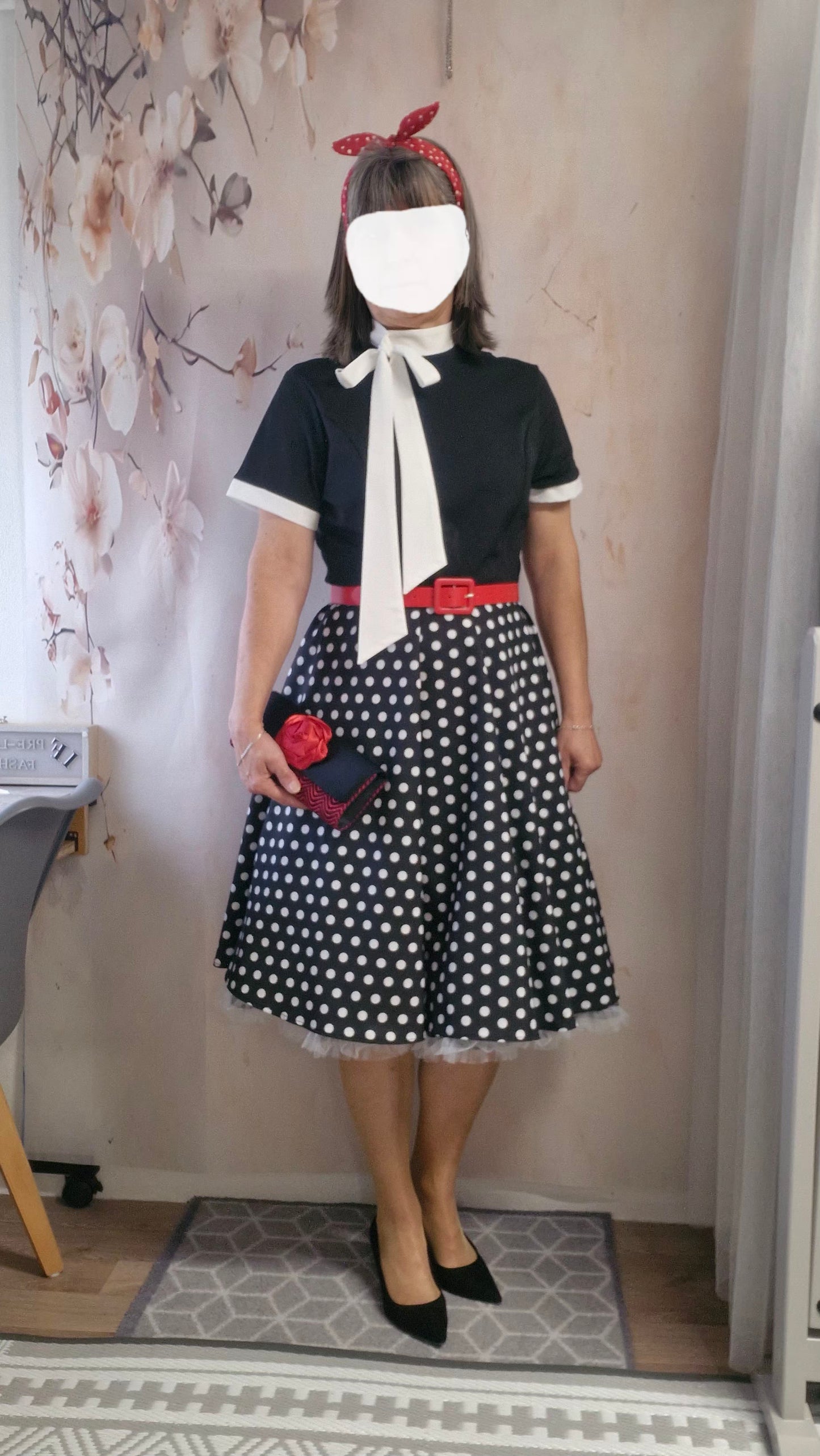 Size 16 dress & accessories