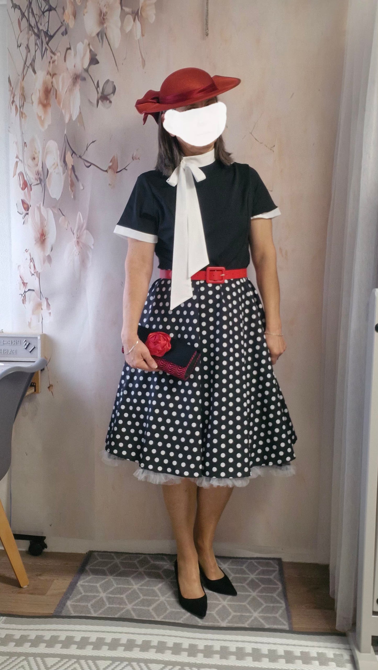Size 16 dress & accessories