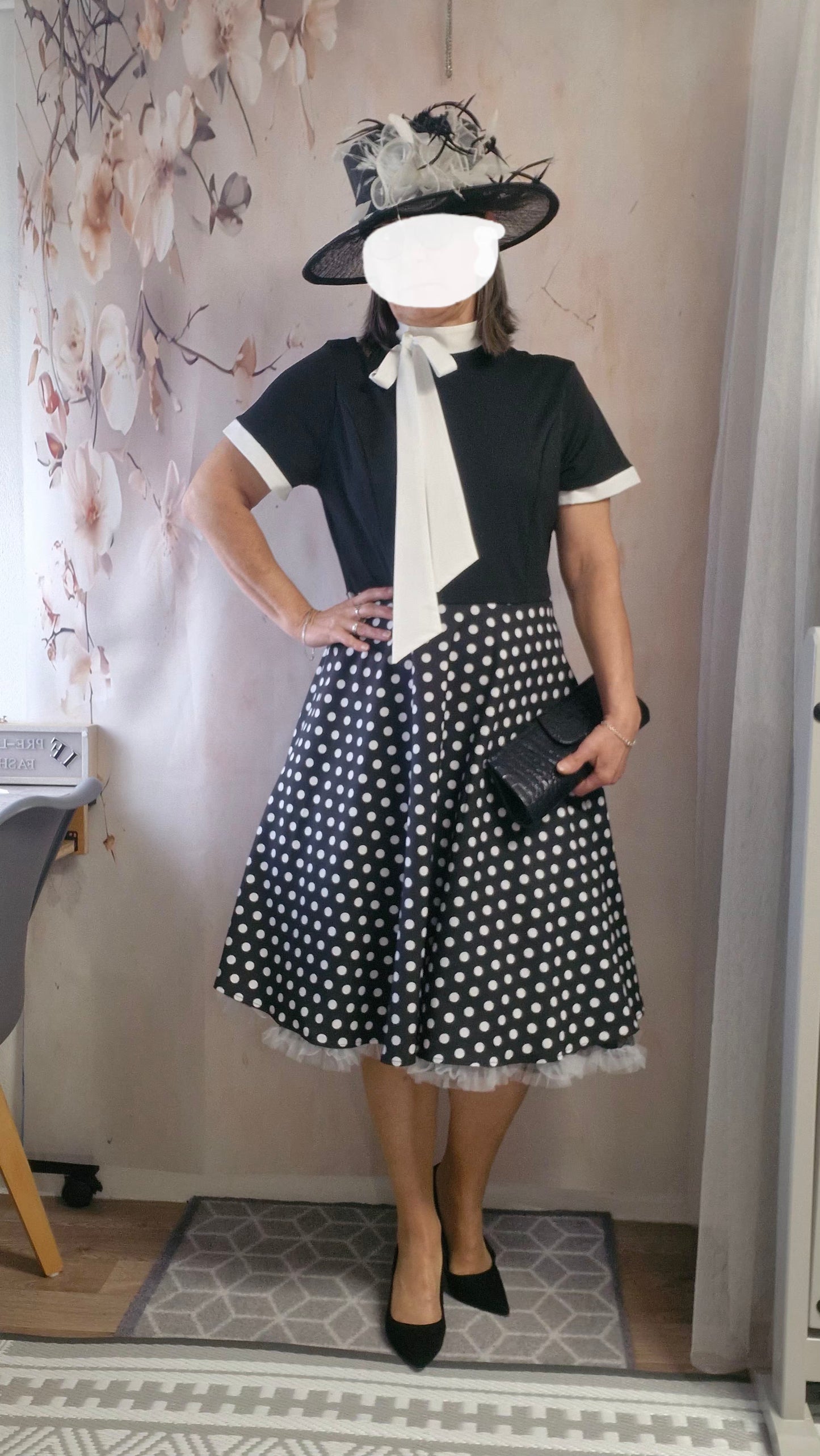 Size 16 dress & accessories