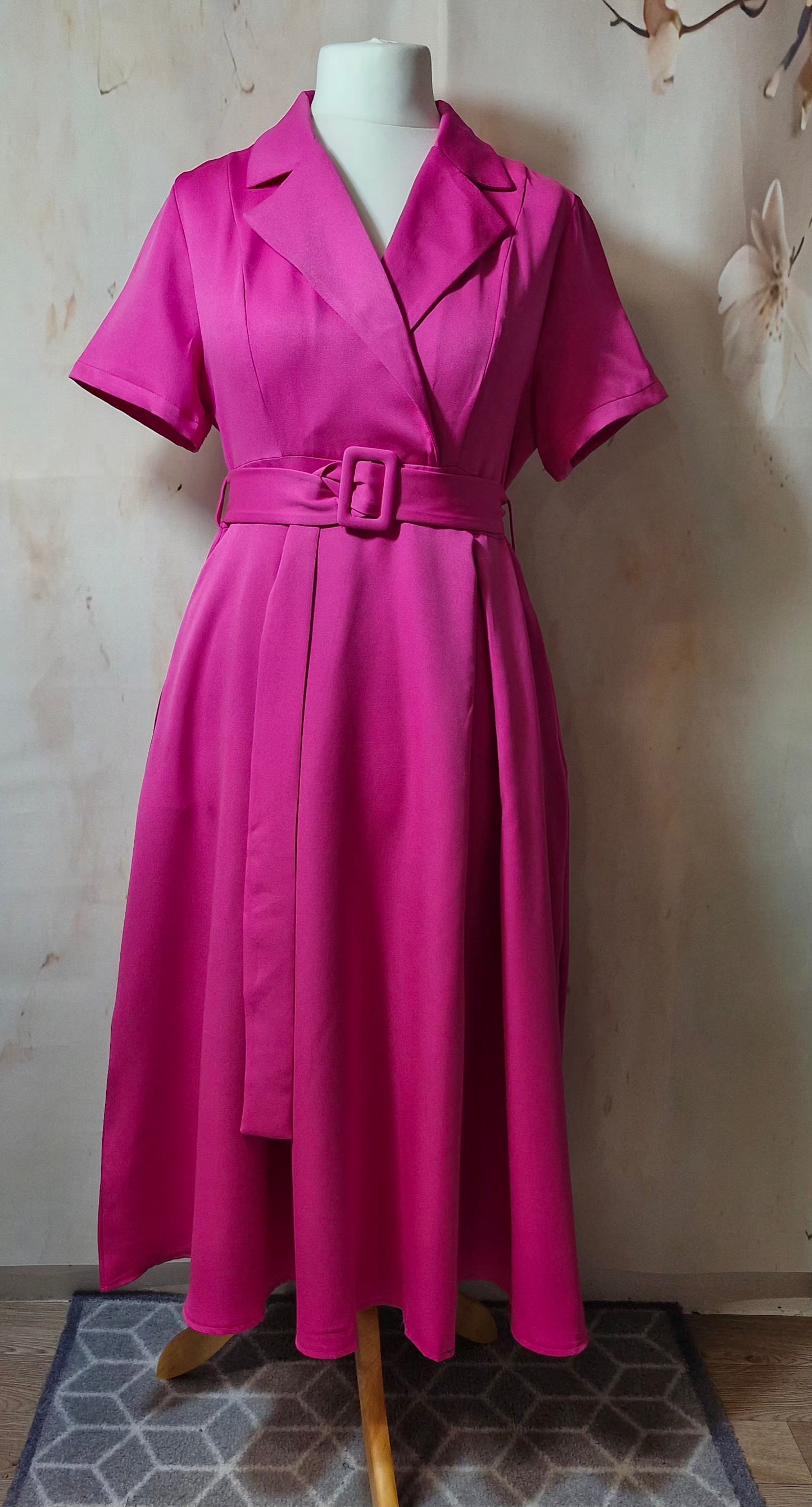Size 12-14 dress SOLD