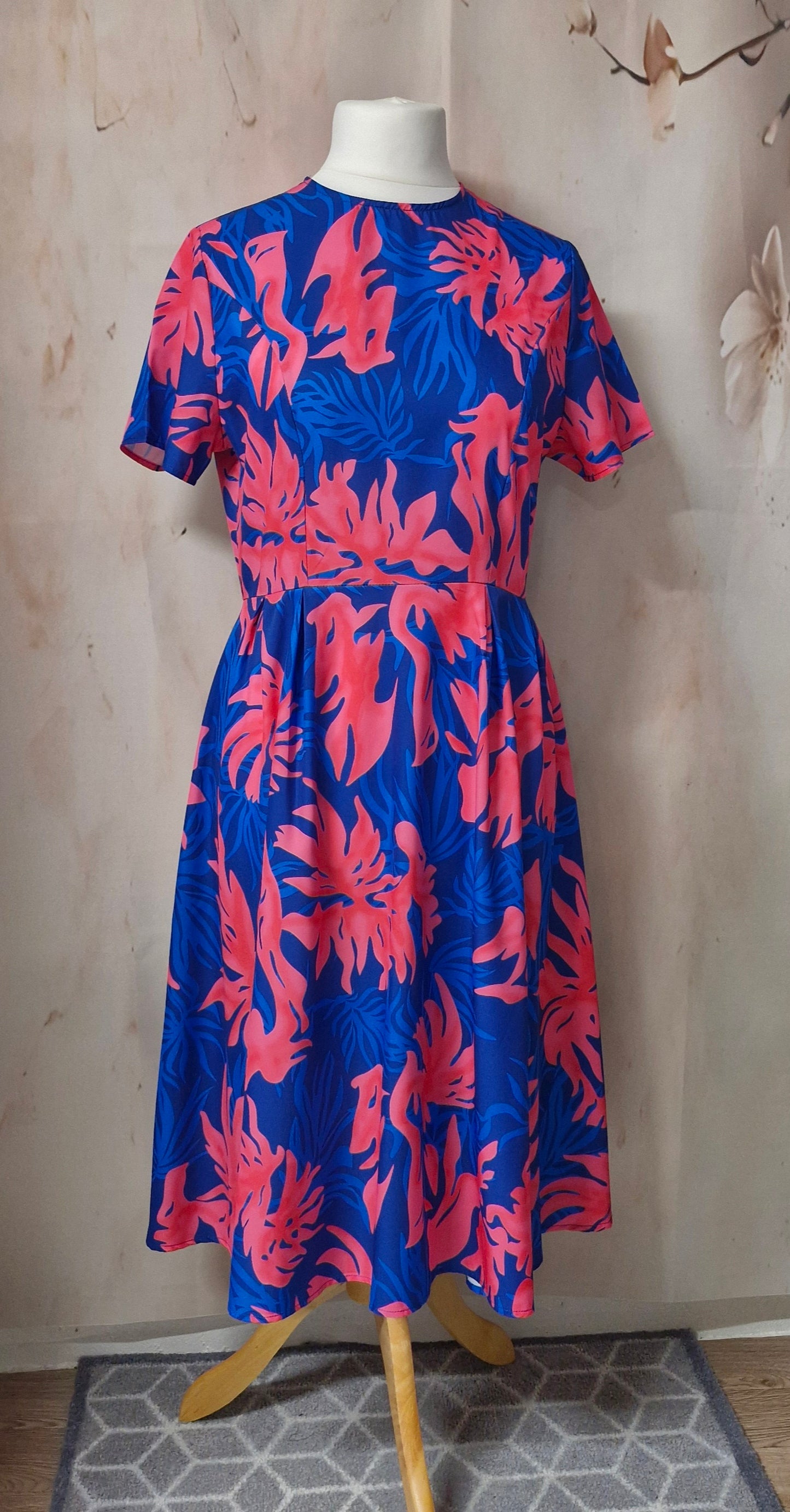 Size 14 dress