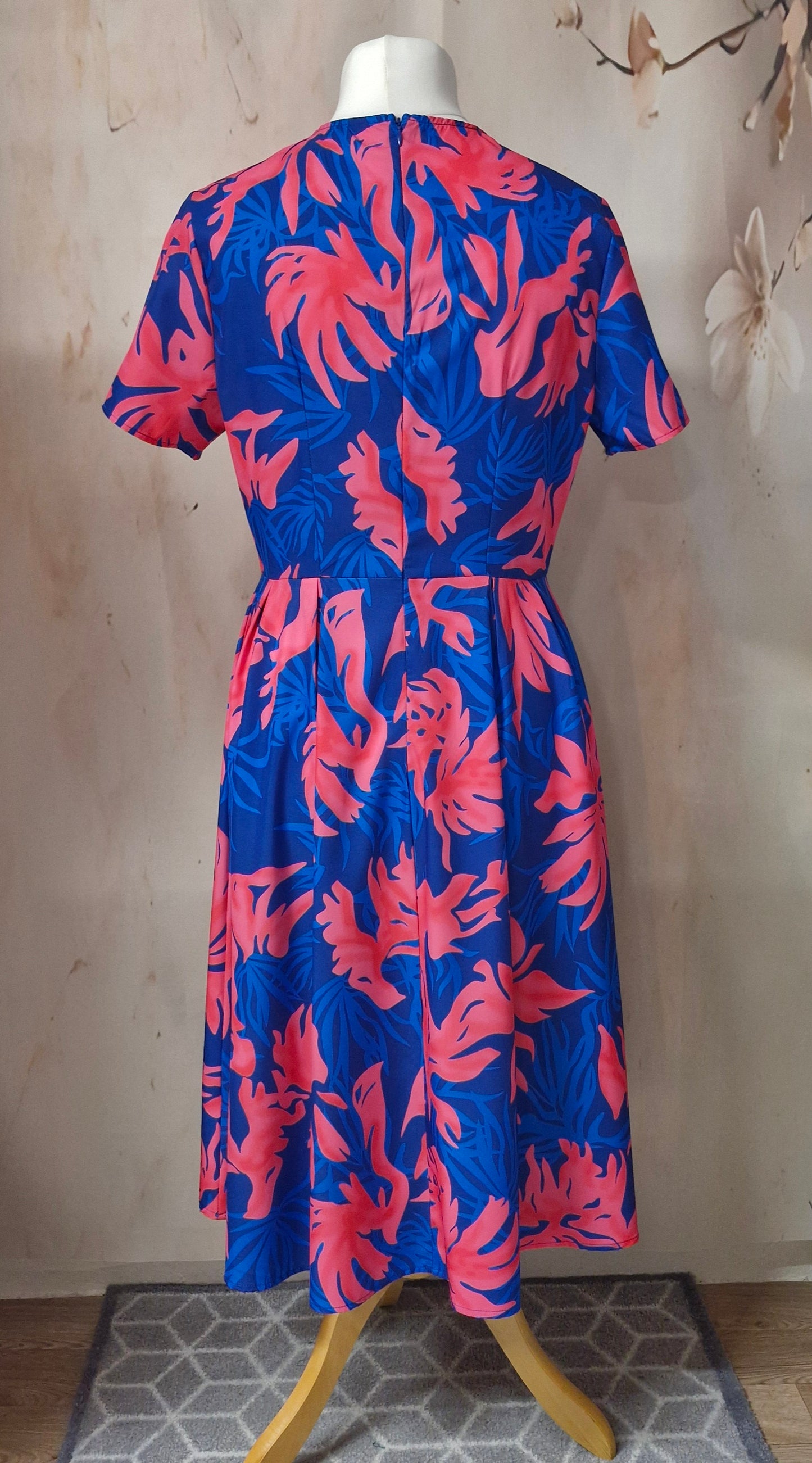 Size 14 dress