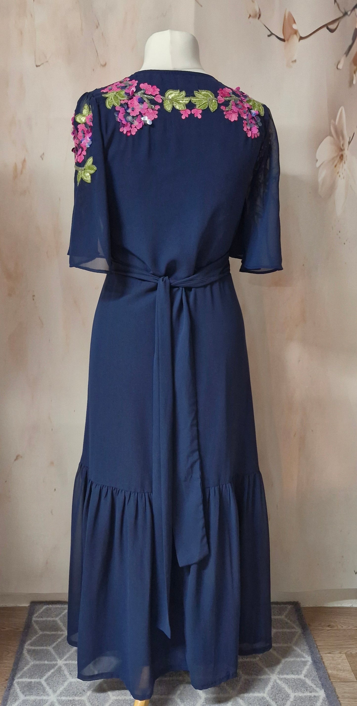 Size 08 wrap dress