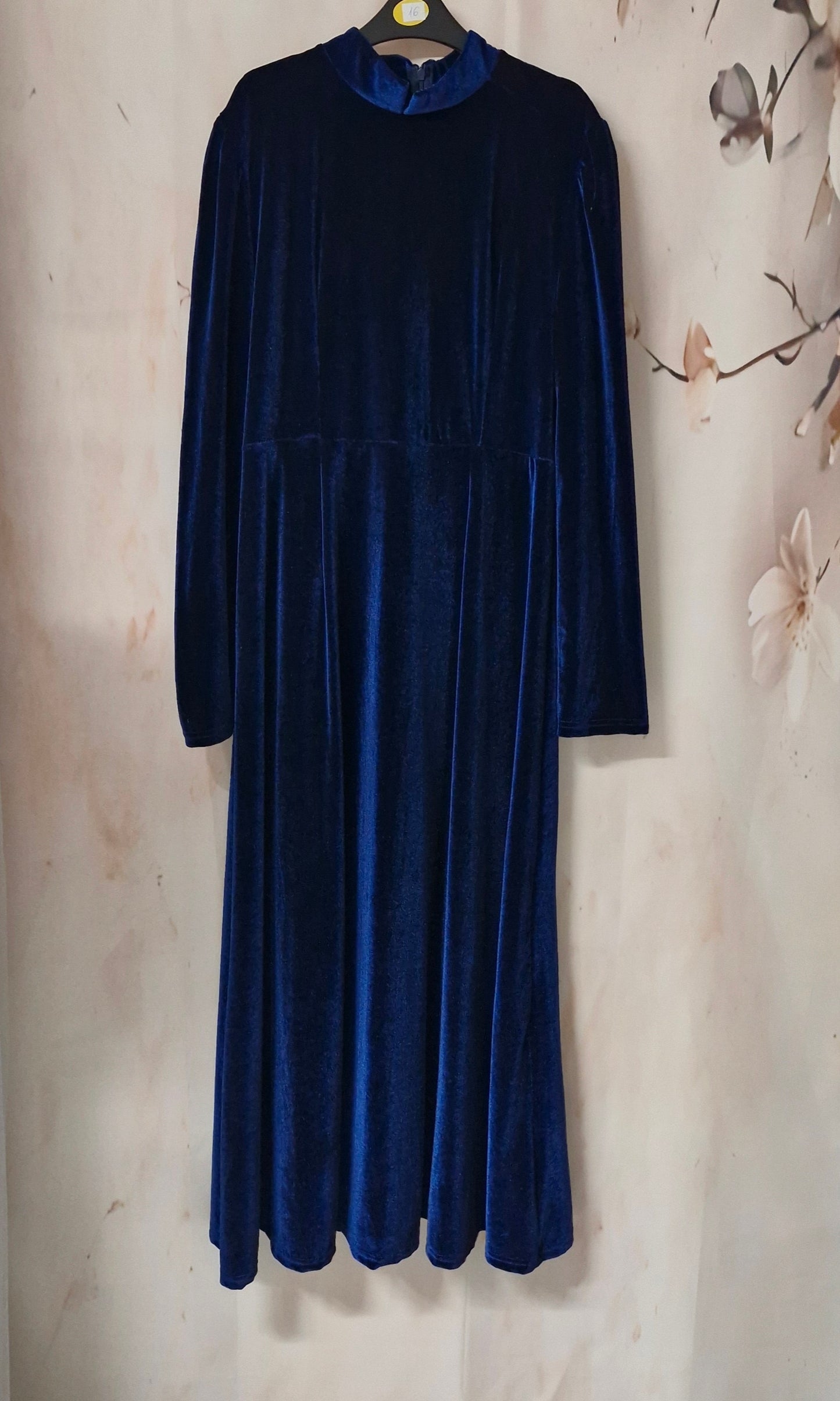 Size 16 dress