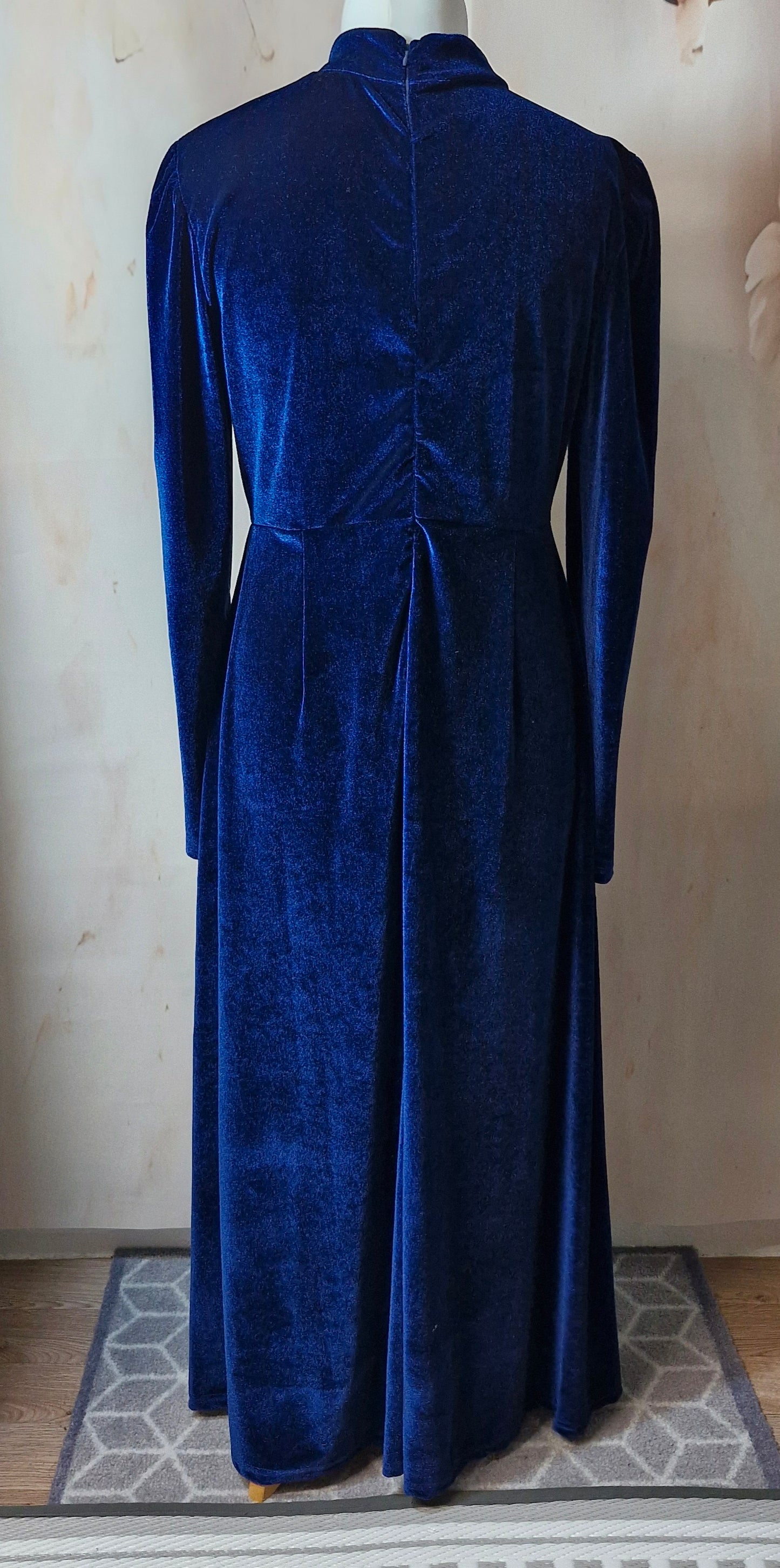 Size 16 dress