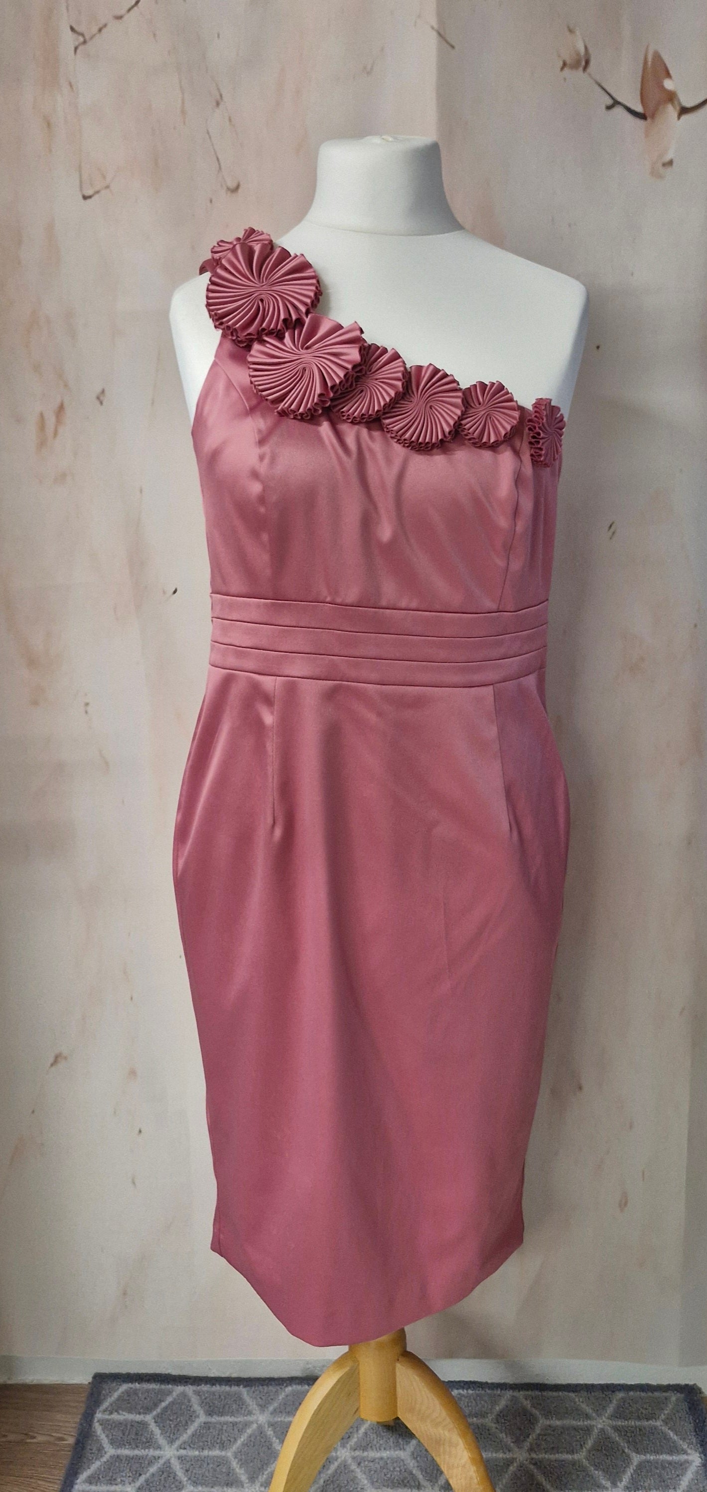 Size 14 dress