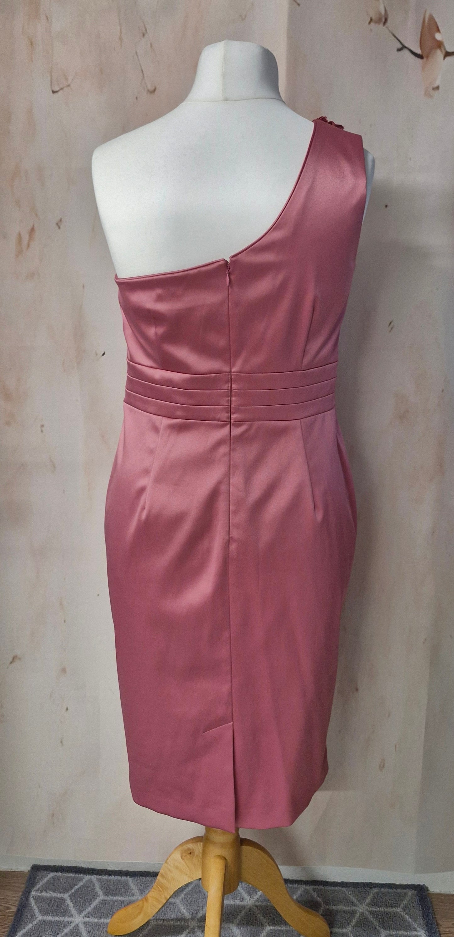 Size 14 dress