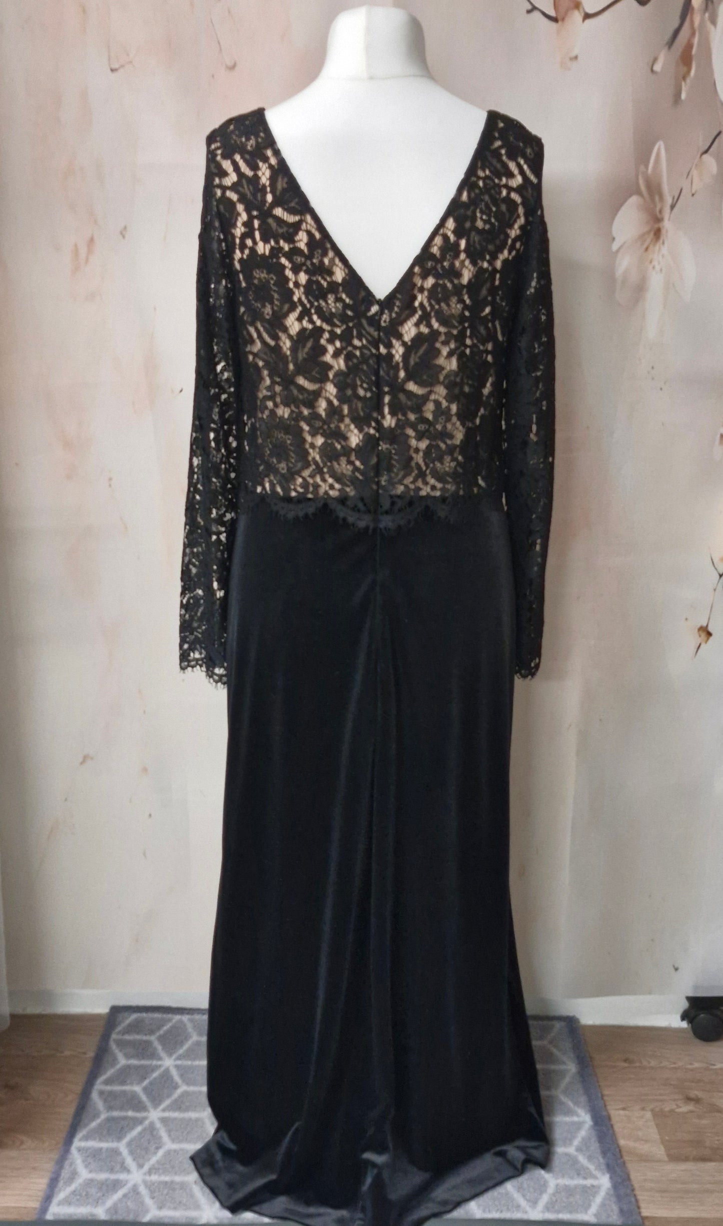 Size 14 dress