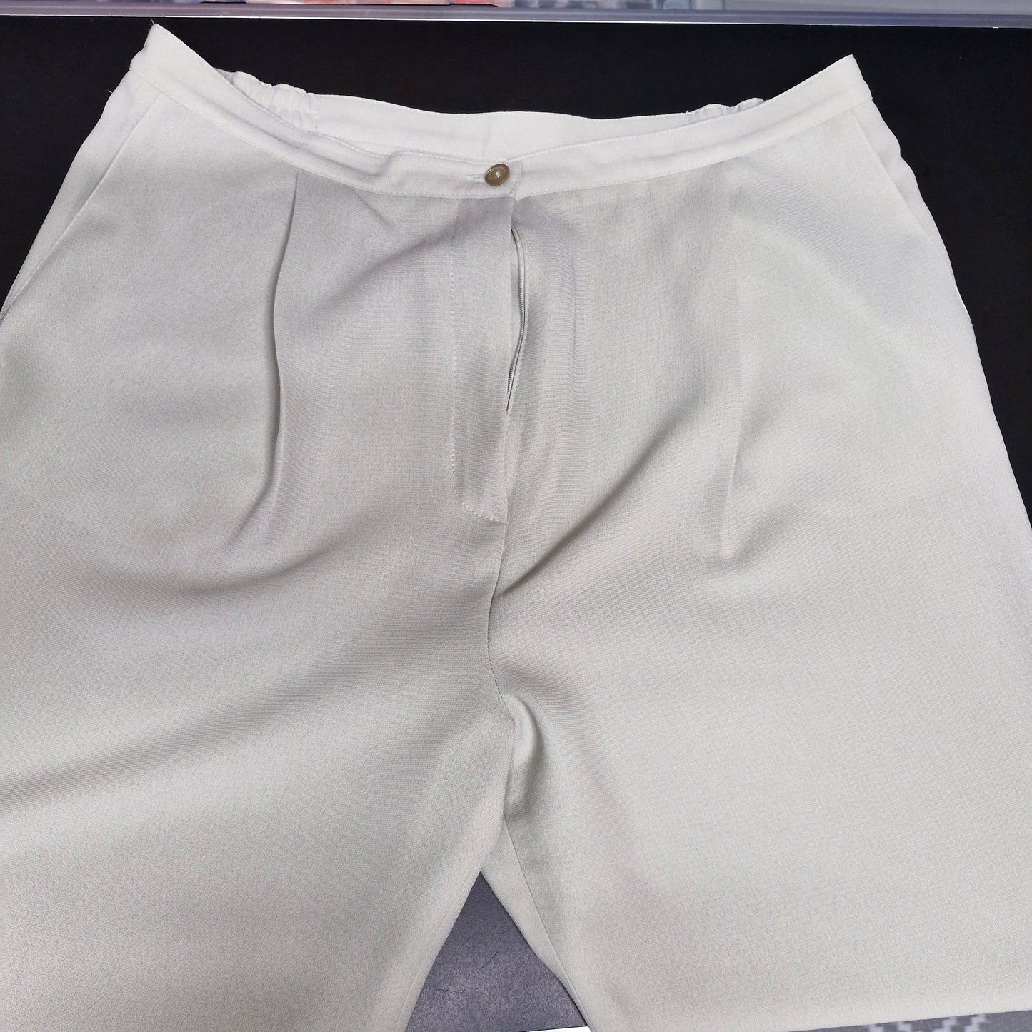 Size 20 trousers and top