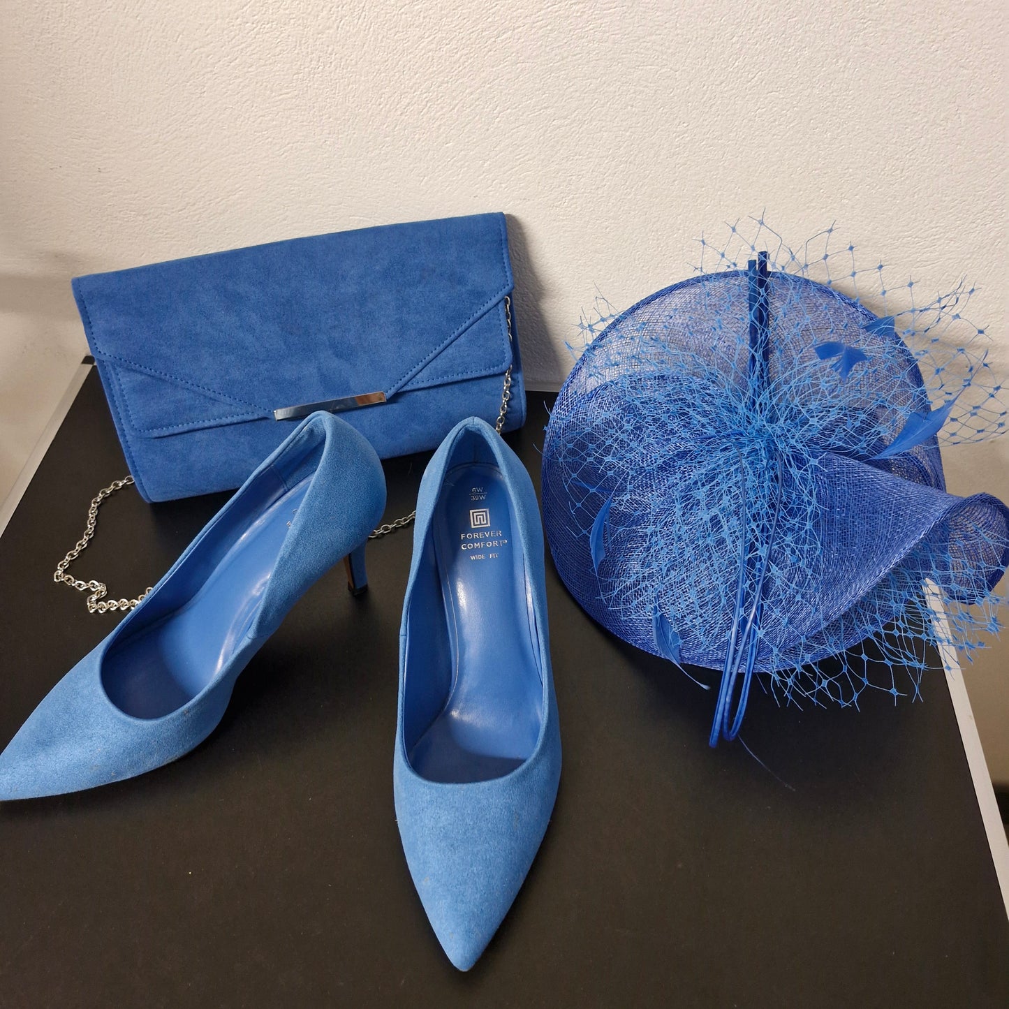 Shoes size 6 and bag
