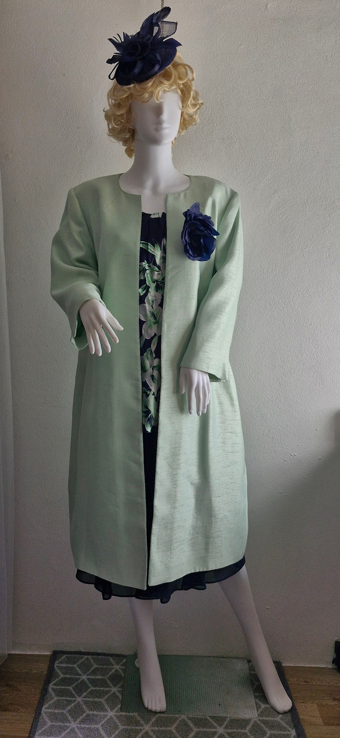 Size 22-24 top, skirt and jacket