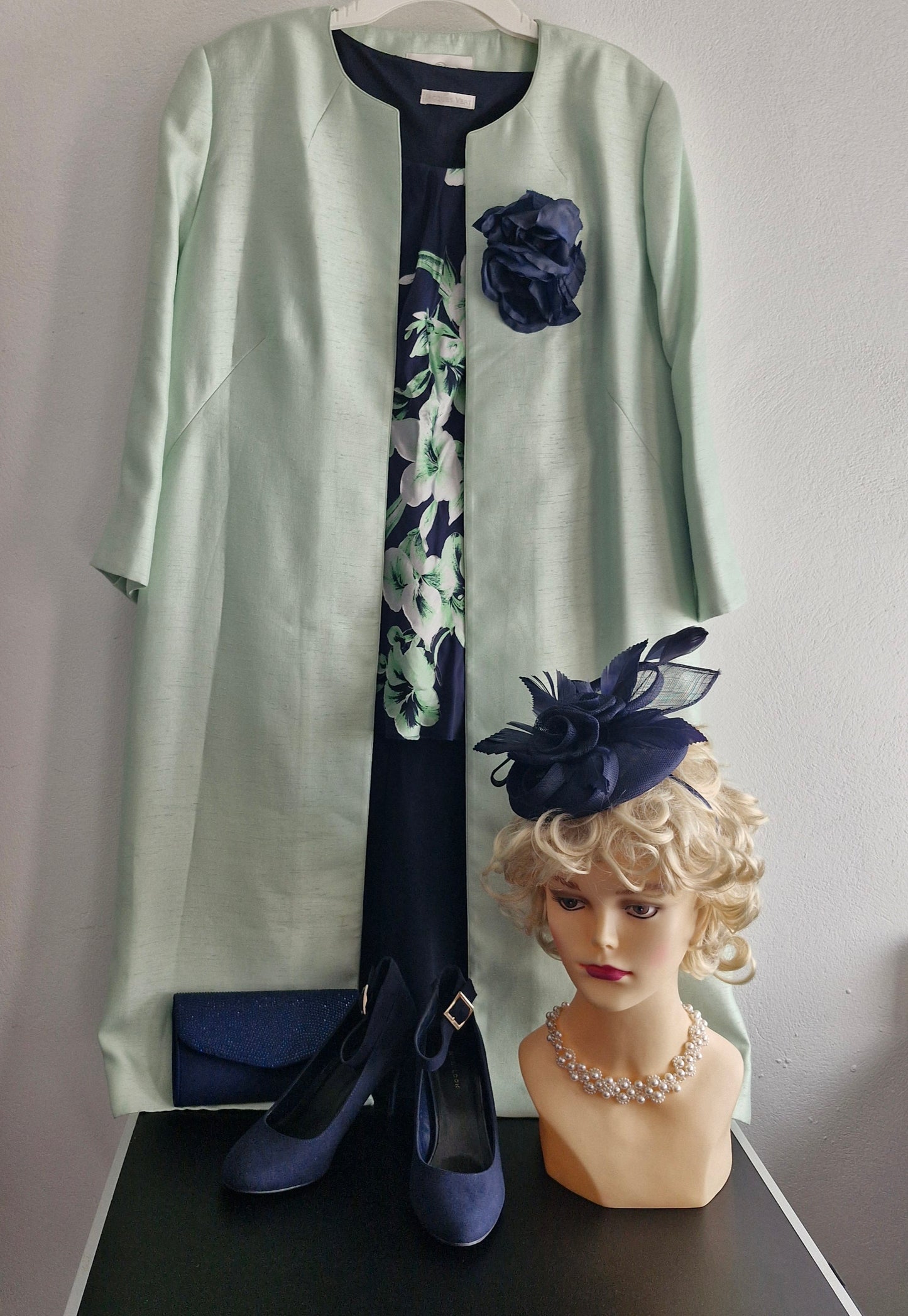 Size 22-24 top, skirt and jacket