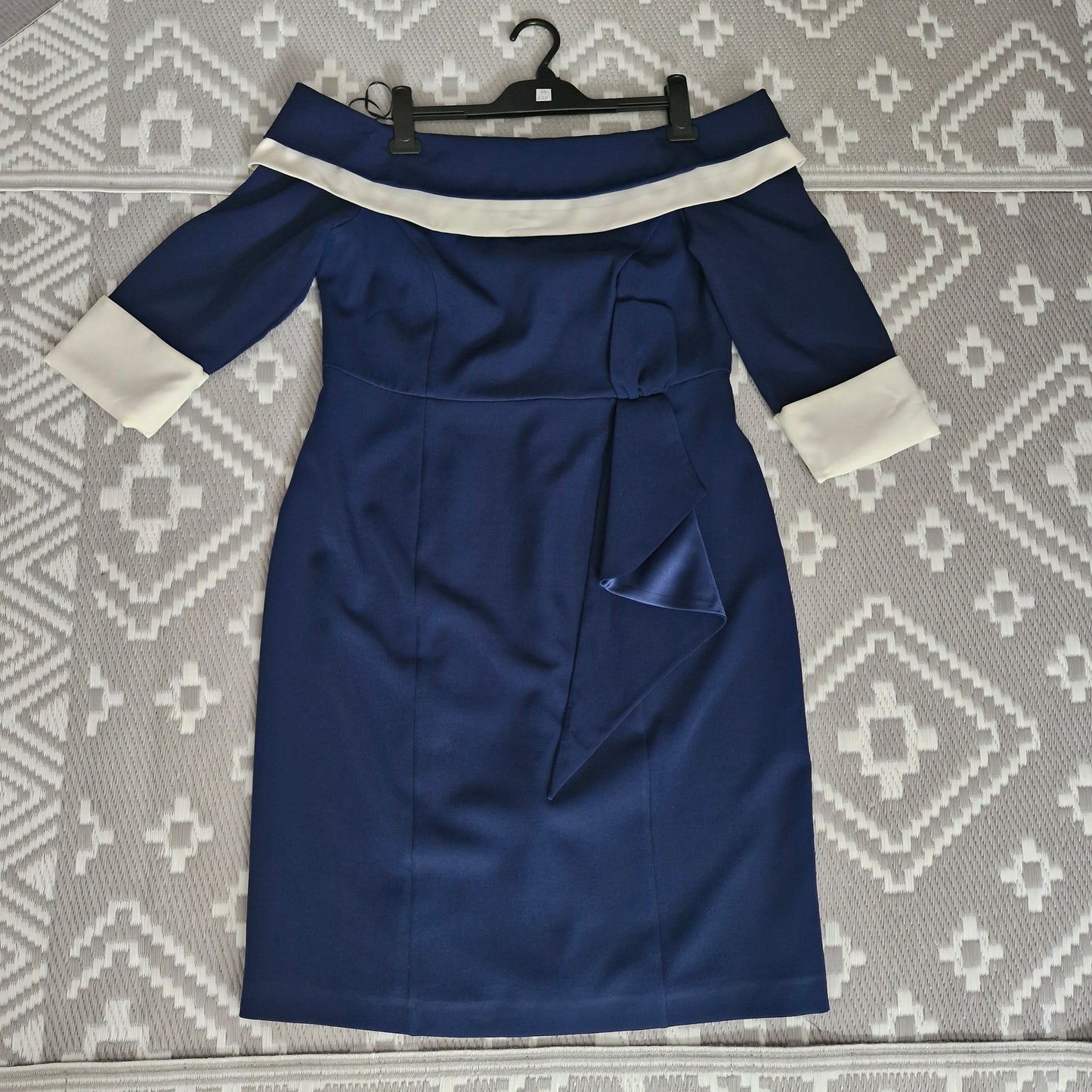 Size 16 dress